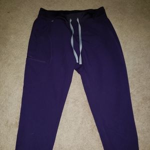 Figs Zamora Purple Jogger size M For Elizmill